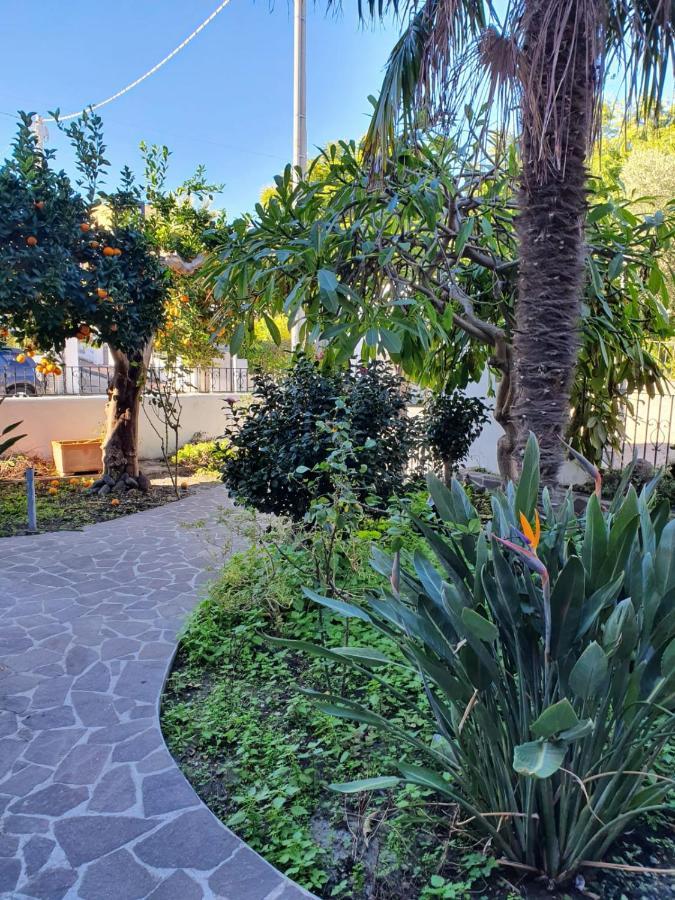 Casa Dafne Villa Lipari  Exteriör bild